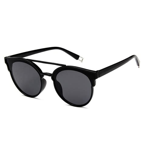 fall clearance sale on sunglasses